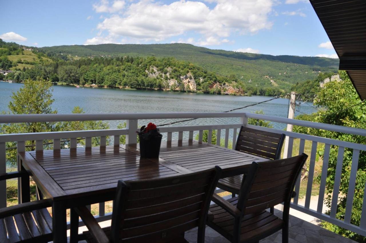 Villa Pliva Lake 3 亚伊采 外观 照片