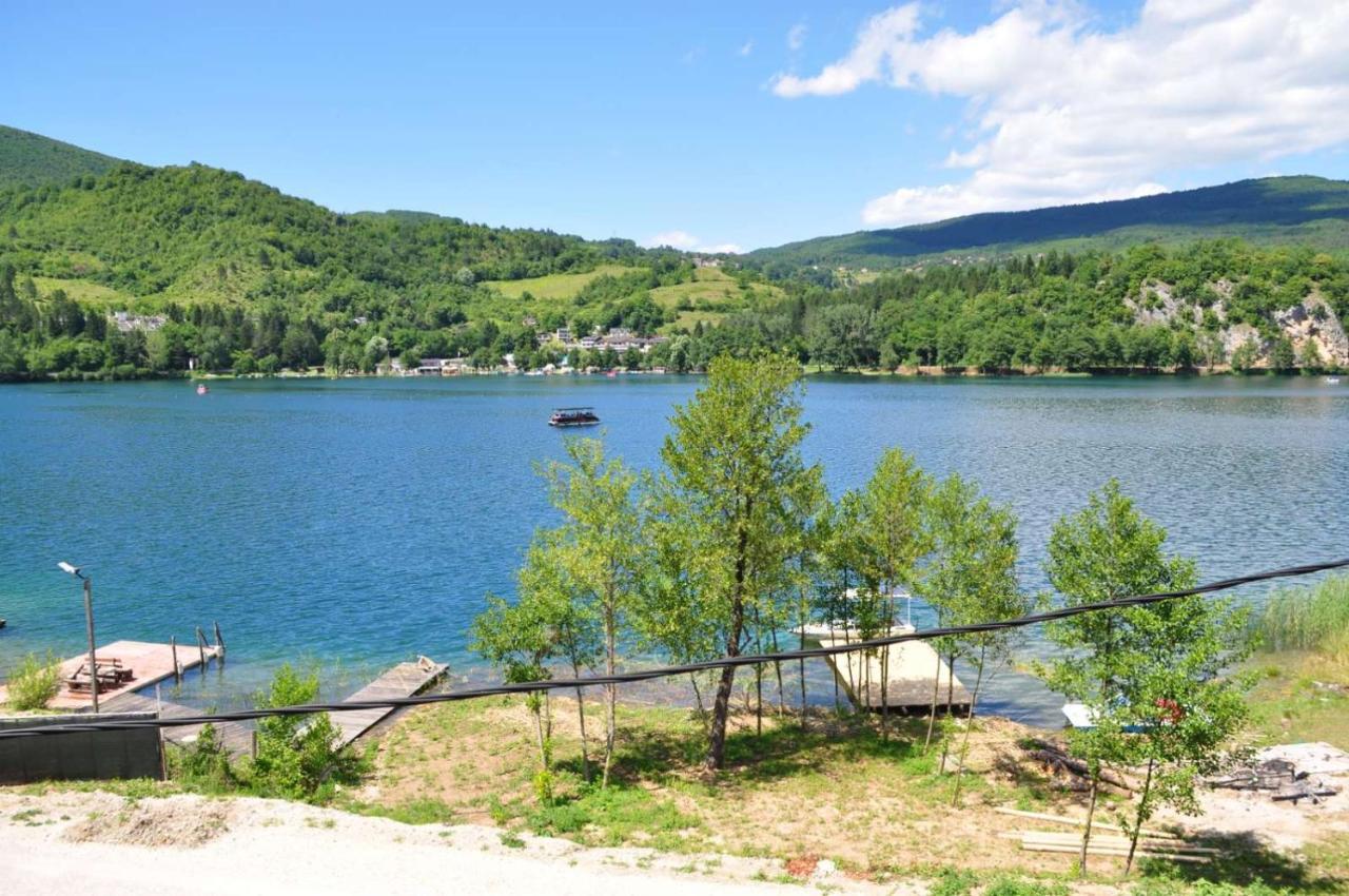 Villa Pliva Lake 3 亚伊采 外观 照片