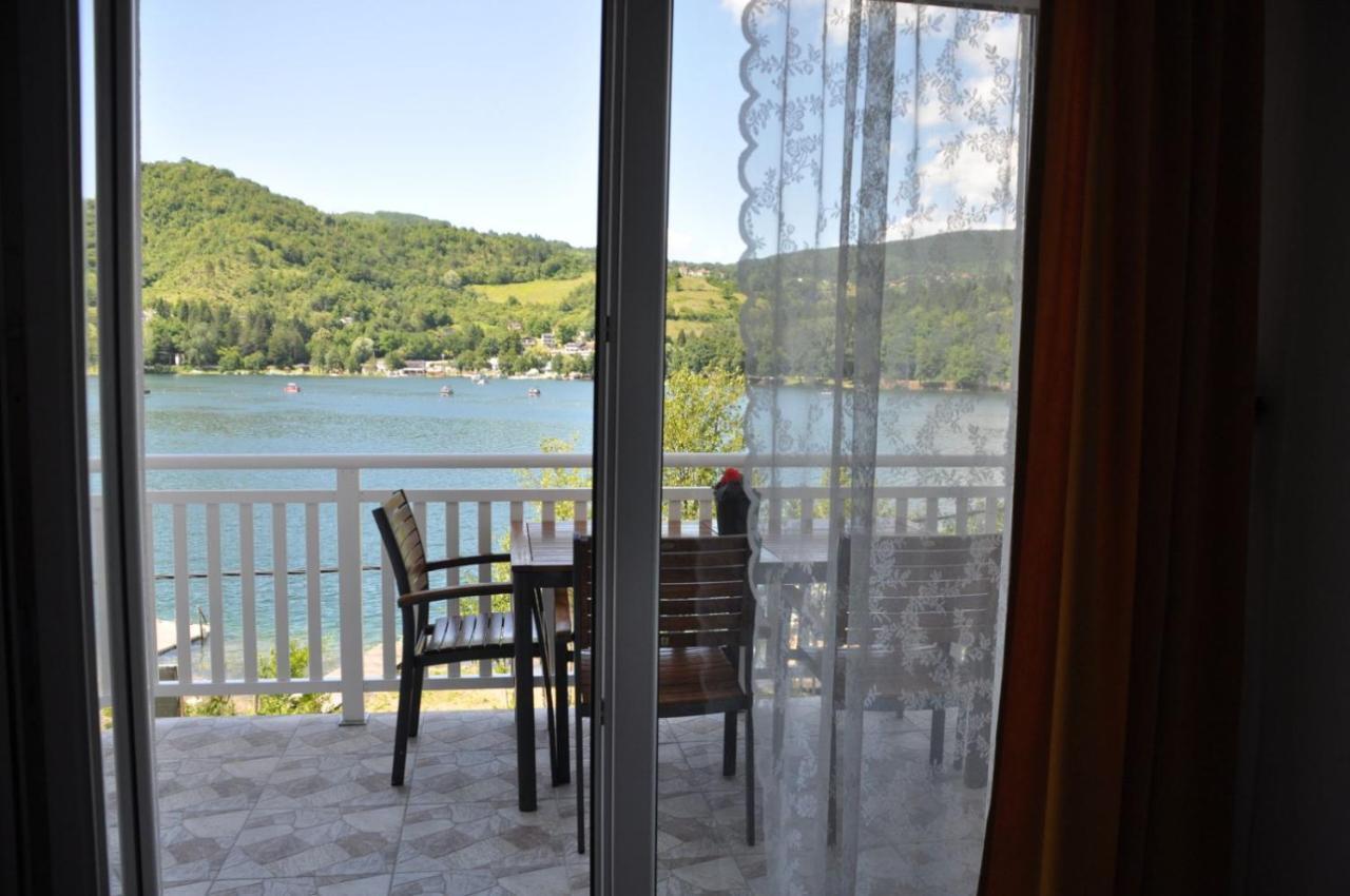 Villa Pliva Lake 3 亚伊采 外观 照片